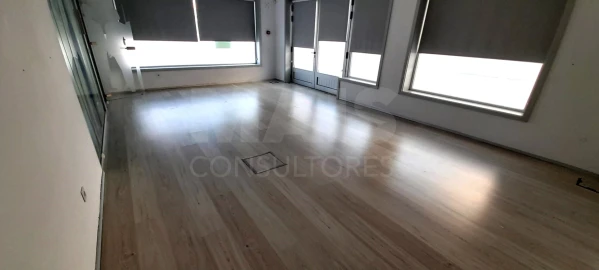 Loja para Venda em Algueirão-Mem Martins