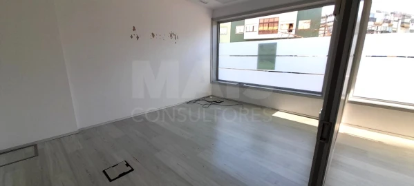Loja para Venda em Algueirão-Mem Martins