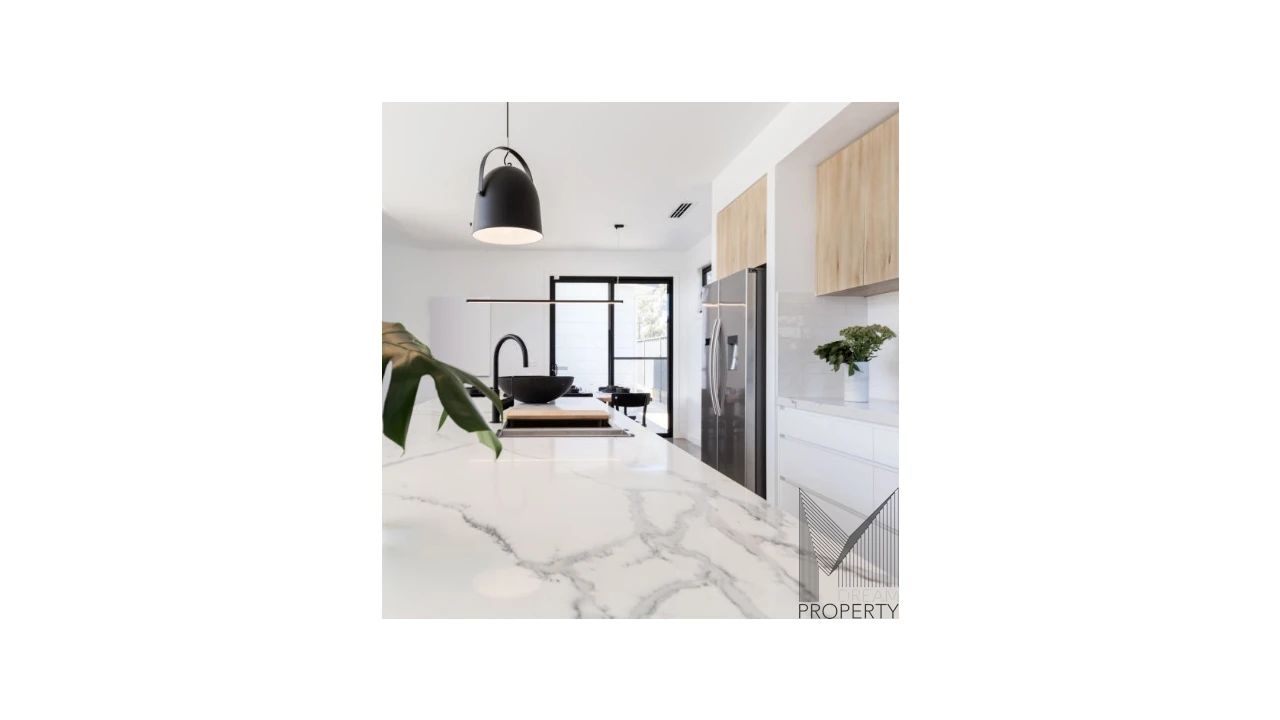 Apartamento T3 para Venda em Quelfes Foto 27