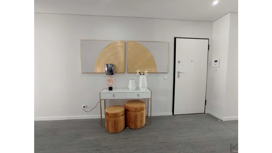 Apartamento T3 para Venda em Quelfes Foto 21