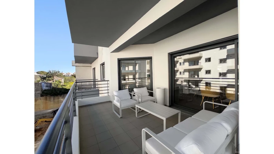 Apartamento T3 para Venda em Quelfes Foto 22