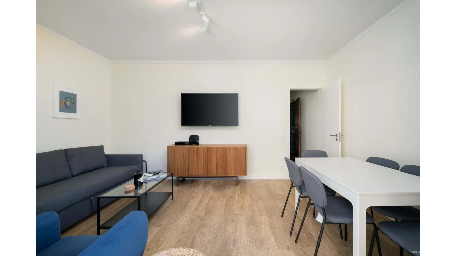 Apartamento T2 para Venda em Quarteira Foto 5