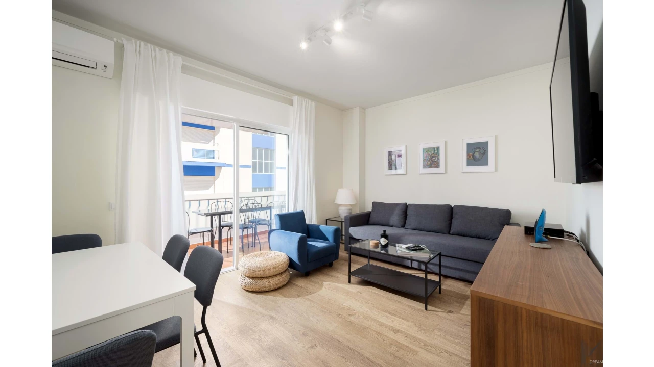 Apartamento T2 para Venda em Quarteira Foto 7