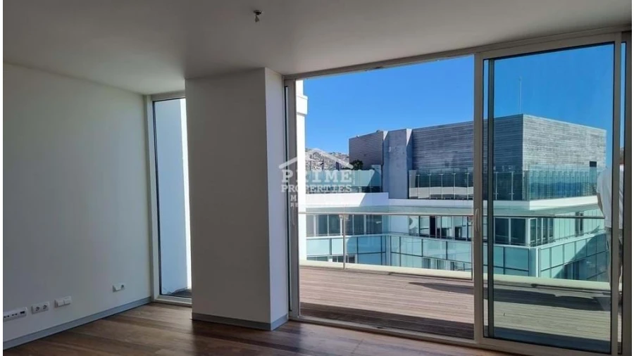 Apartamento T4 para Venda em Funchal (Se) Foto 7