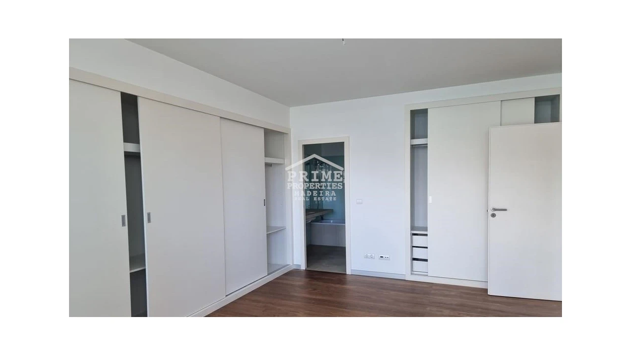 Apartamento T4 para Venda em Funchal (Se) Foto 6