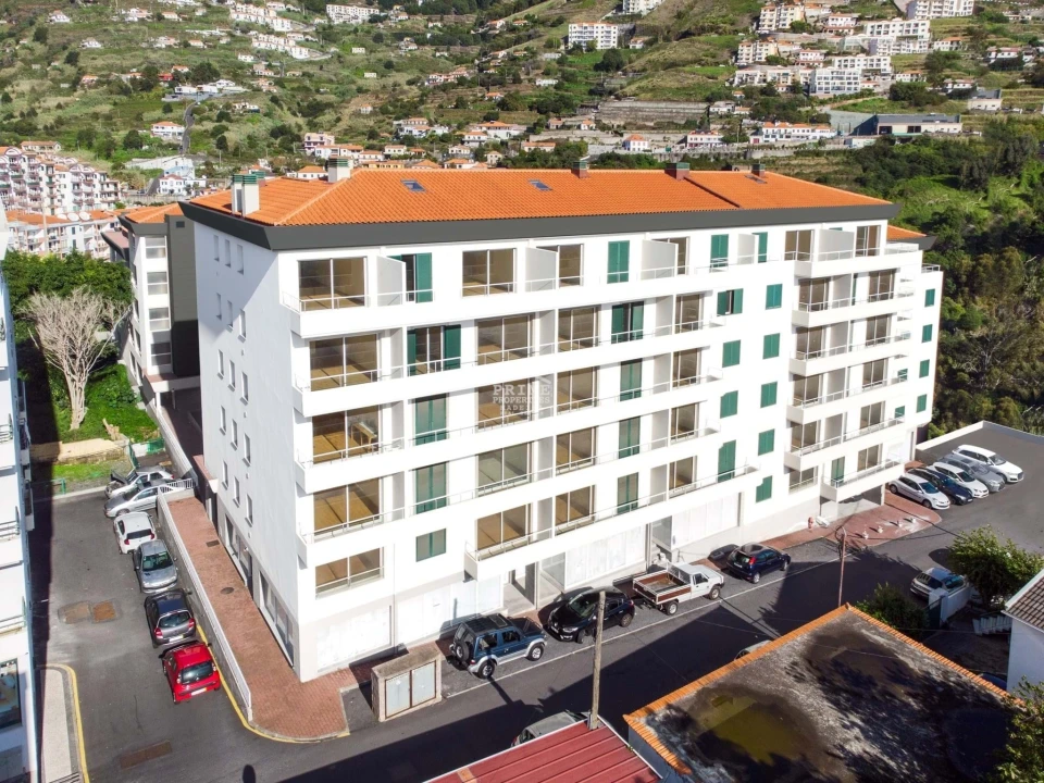 Apartamento T1 para Venda em Caniço Foto 2