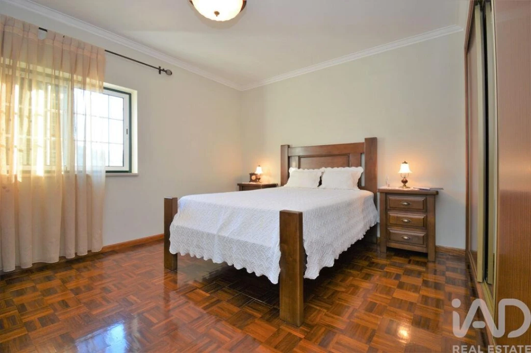 Moradia T4 para Venda em Foz de Arouce e Casal de Ermio Foto 18