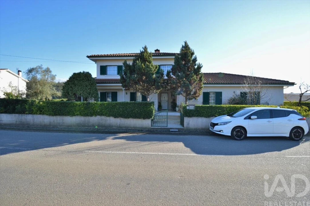 Moradia T4 para Venda em Foz de Arouce e Casal de Ermio Foto 1