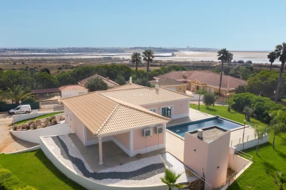 Moradia T3 para Venda em Lagos (São Sebastião e Santa Maria)
