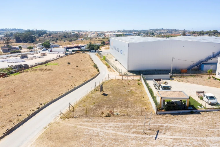 Terreno para Venda em Lagos (São Sebastião e Santa Maria) Foto 6