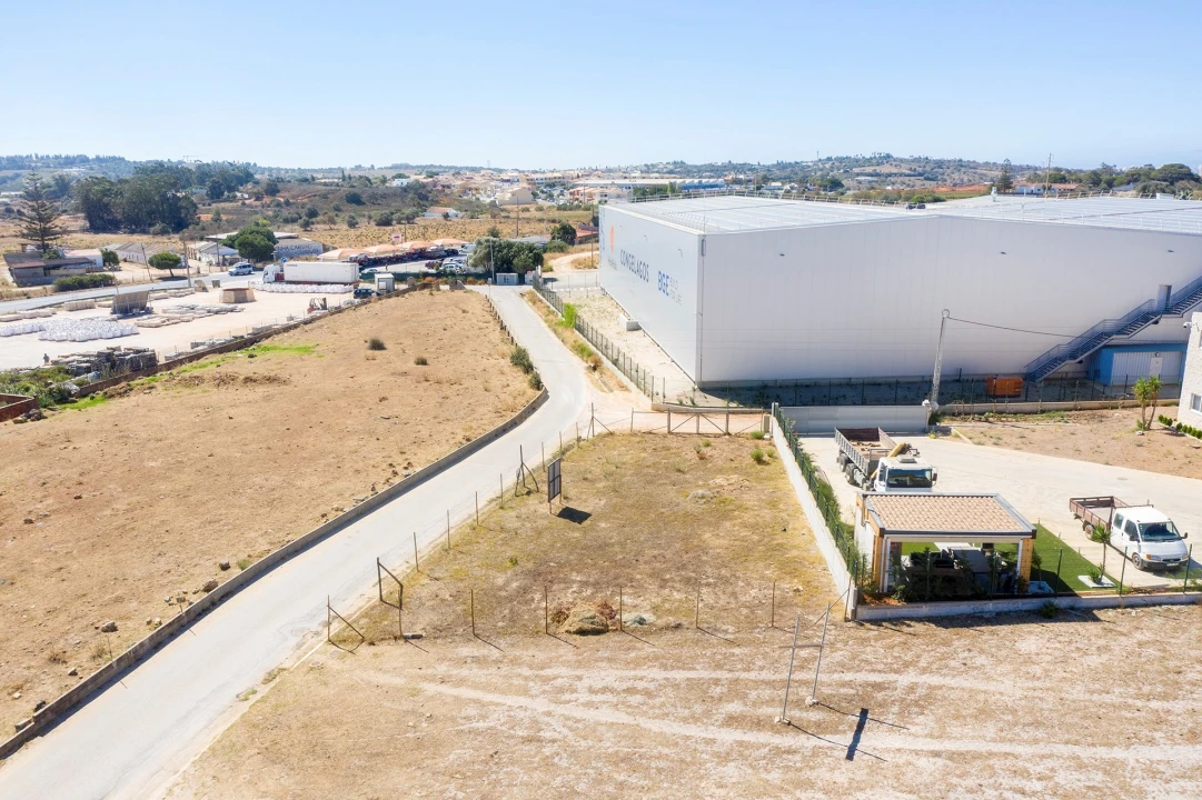 Terreno para Venda em Lagos (São Sebastião e Santa Maria) Foto 6