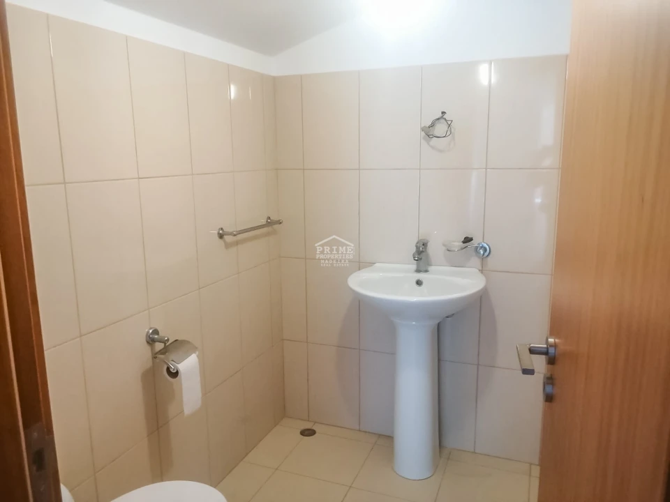 Moradia T3 para Venda em Arco da Calheta Foto 21