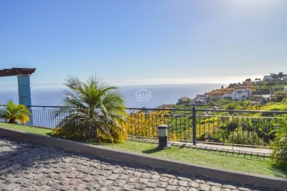 Moradia T3 para Venda em Arco da Calheta