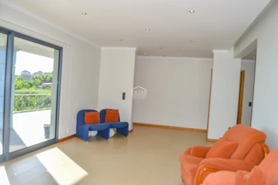Moradia T3 para Venda em Arco da Calheta