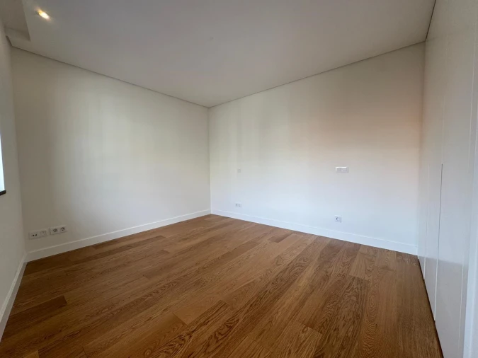Apartamento T3 para Venda em Algés, Linda-A-Velha e Cruz Quebrada-Dafundo Foto 25