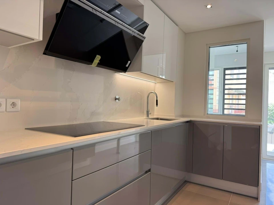 Apartamento T3 para Venda em Algés, Linda-A-Velha e Cruz Quebrada-Dafundo Foto 4