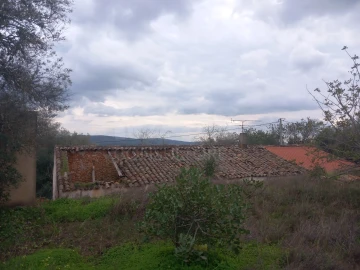 Moradia T1 para Venda em Querença, Tôr e Benafim