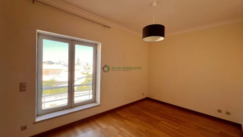 Apartamento T3 para Venda em Quarteira