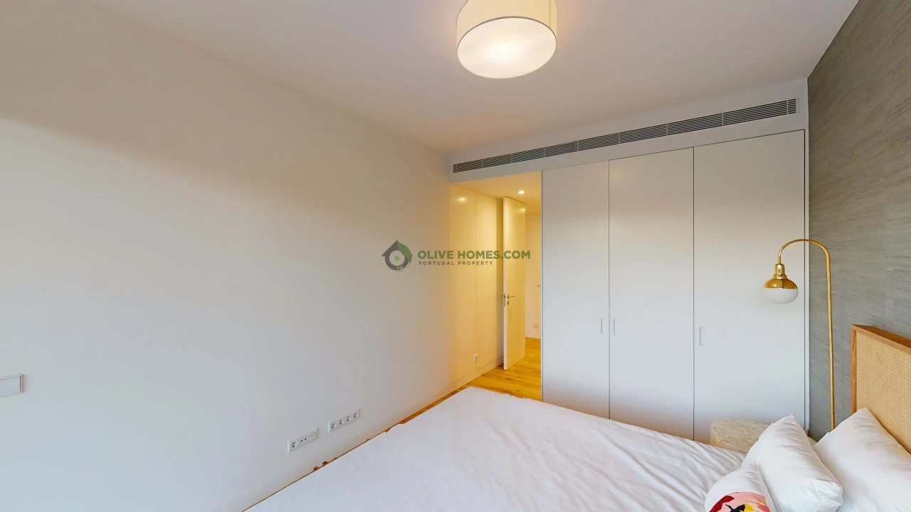 Apartamento T3 para Venda em Quarteira Foto 10