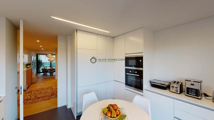 Apartamento T3 para Venda em Quarteira Foto 17