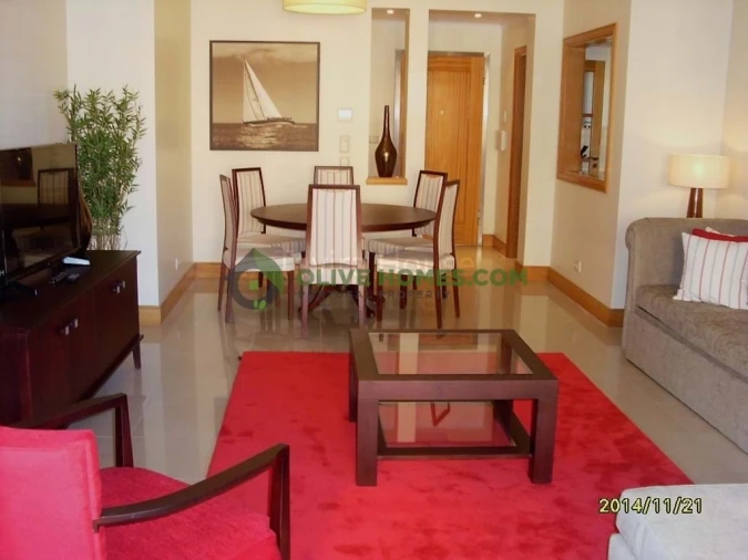 Apartamento T2 para Venda em Quarteira Foto 8