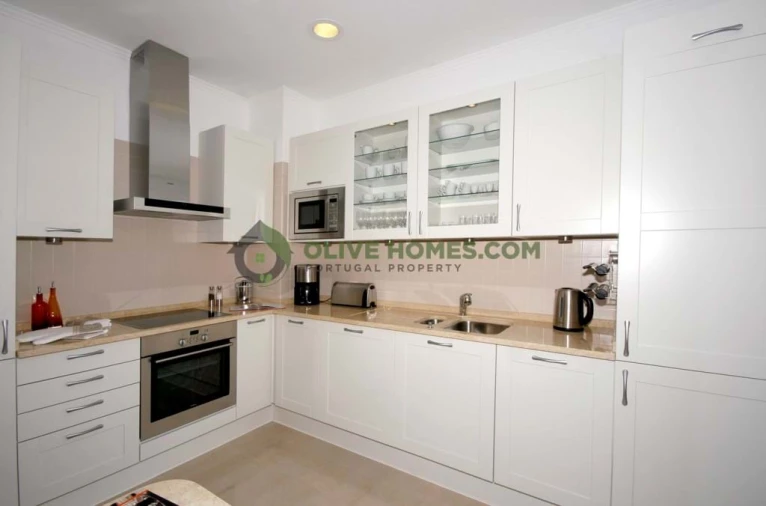 Apartamento T2 para Venda em Quarteira Foto 19