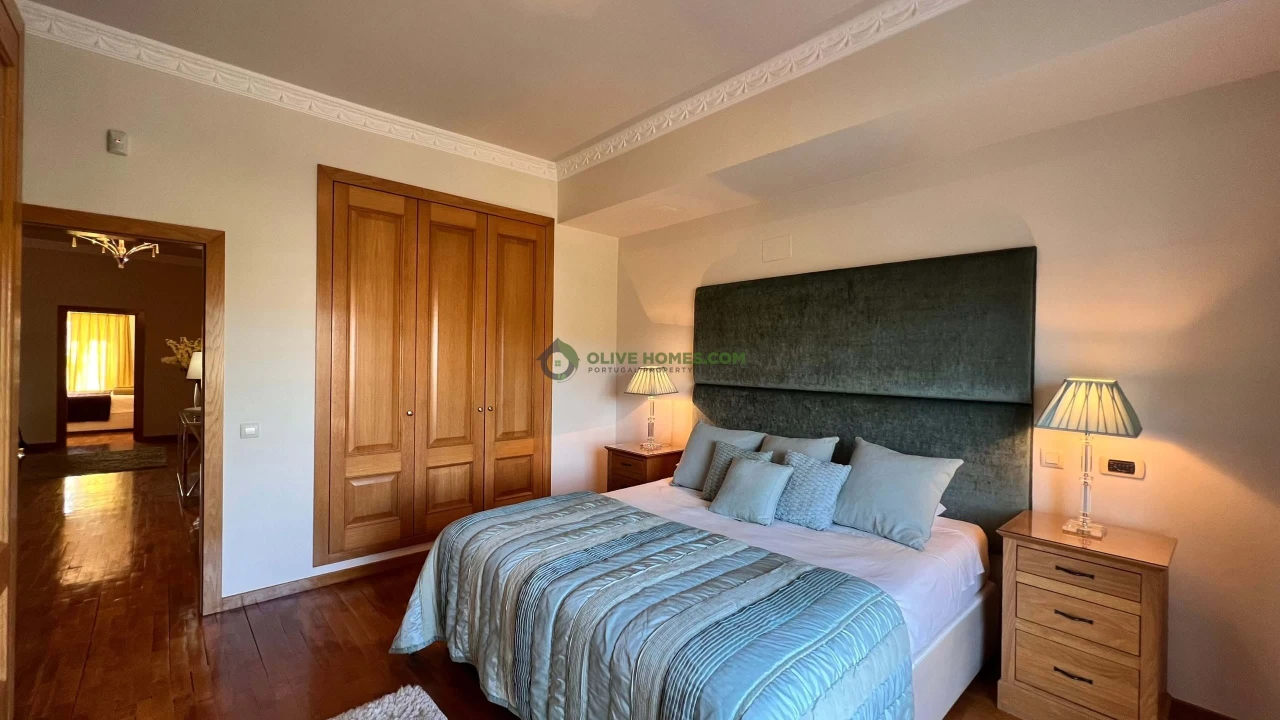 Moradia T8 para Venda em Almancil Foto 63