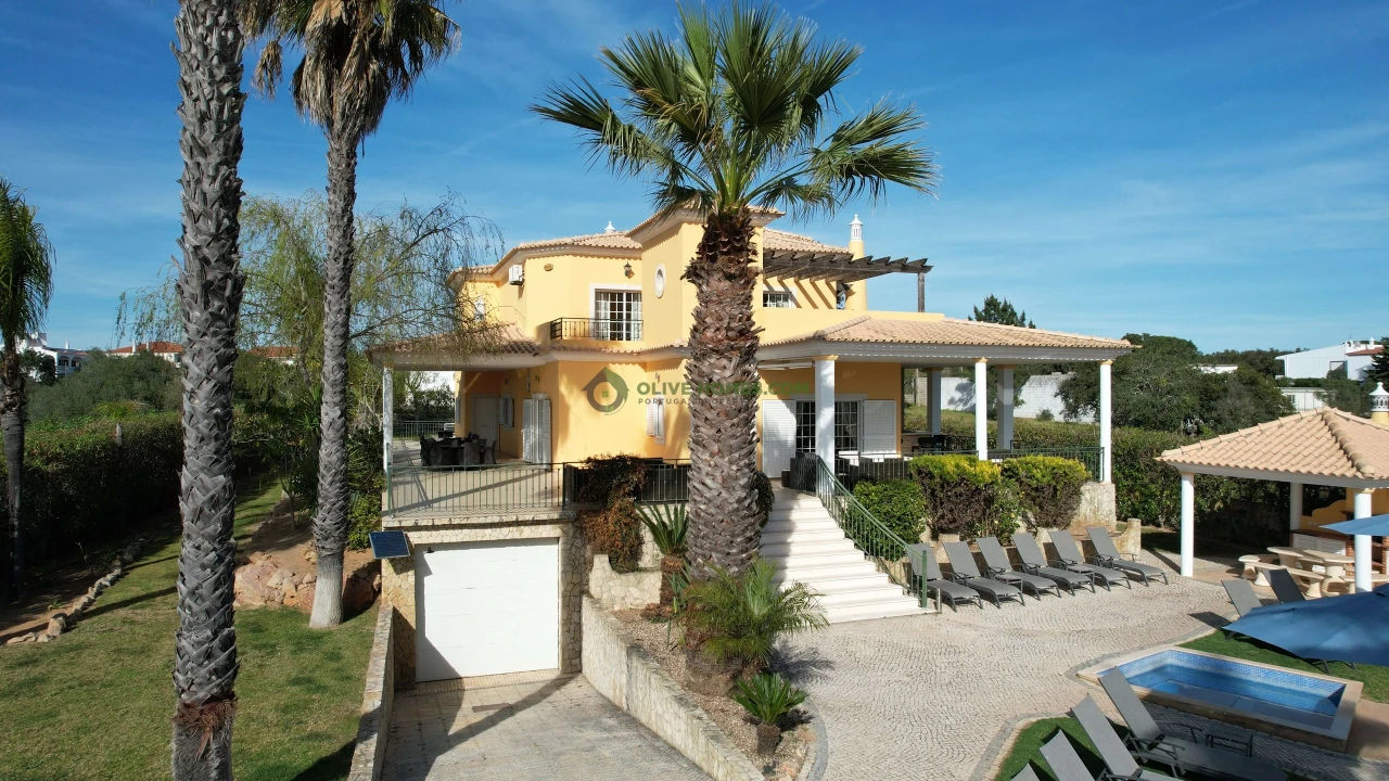 Moradia T8 para Venda em Almancil Foto 112