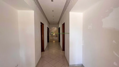 Moradia T7 para Venda em Quarteira