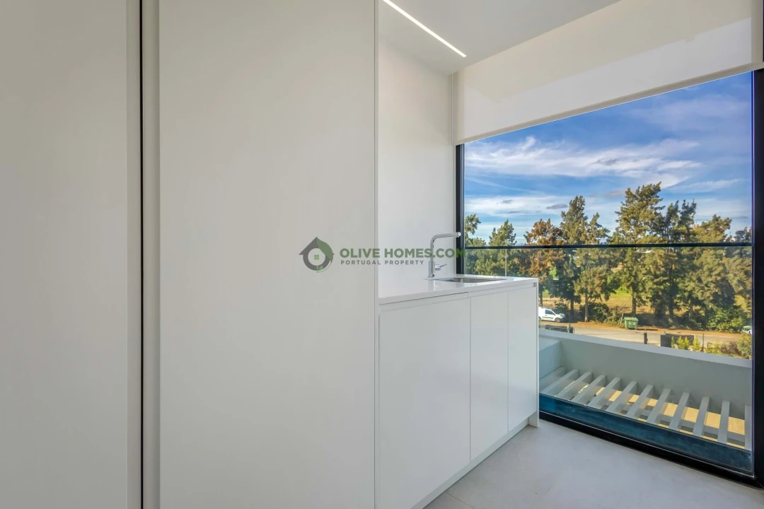 Apartamento T3 para Venda em Quarteira Foto 37