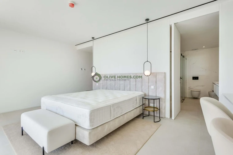Apartamento T3 para Venda em Quarteira Foto 33