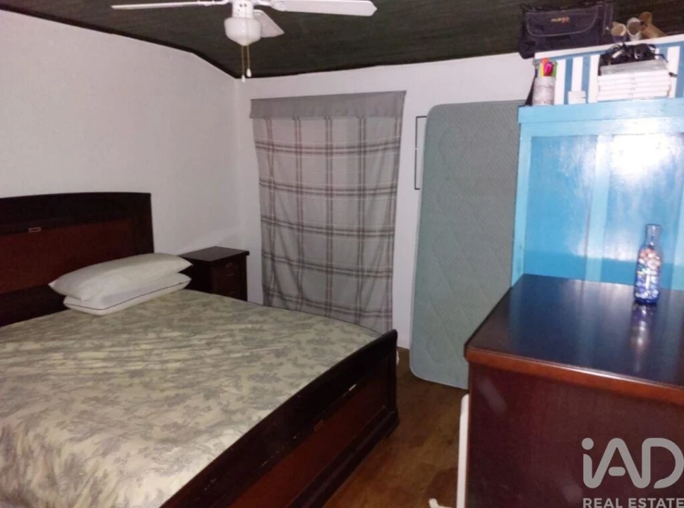 Moradia T5 para Venda em Sé e São Lourenço Foto 16