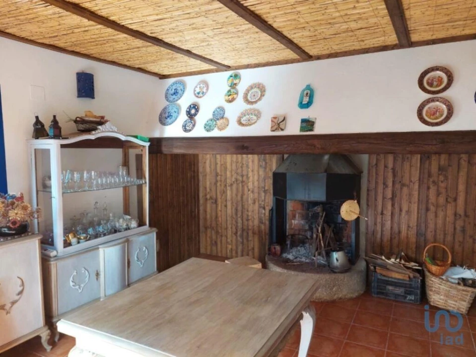 Moradia T5 para Venda em Sé e São Lourenço Foto 15