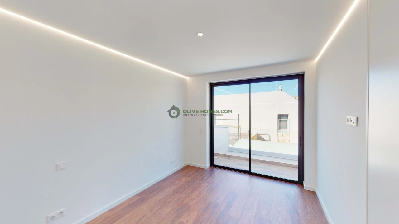 Moradia T3 para Venda em Olhão Foto 41