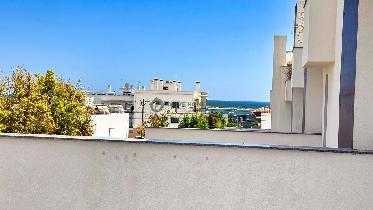 Moradia T3 para Venda em Olhão Foto 5