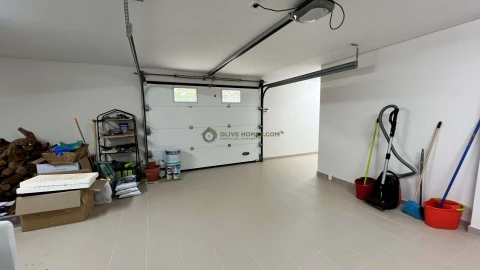 Moradia T4 para Venda em Almancil
