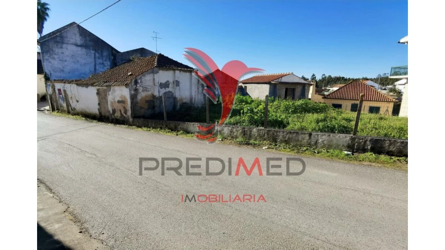Moradia T2 para Venda em Azoia de Cima e Tremês Foto 13
