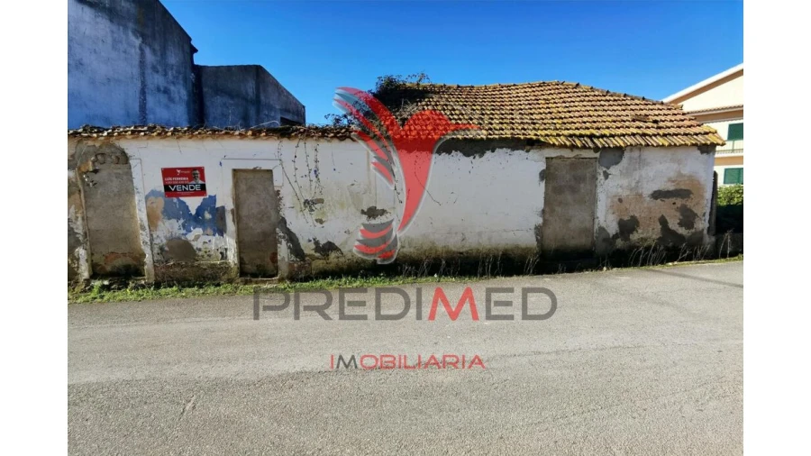 Moradia T2 para Venda em Azoia de Cima e Tremês Foto 6
