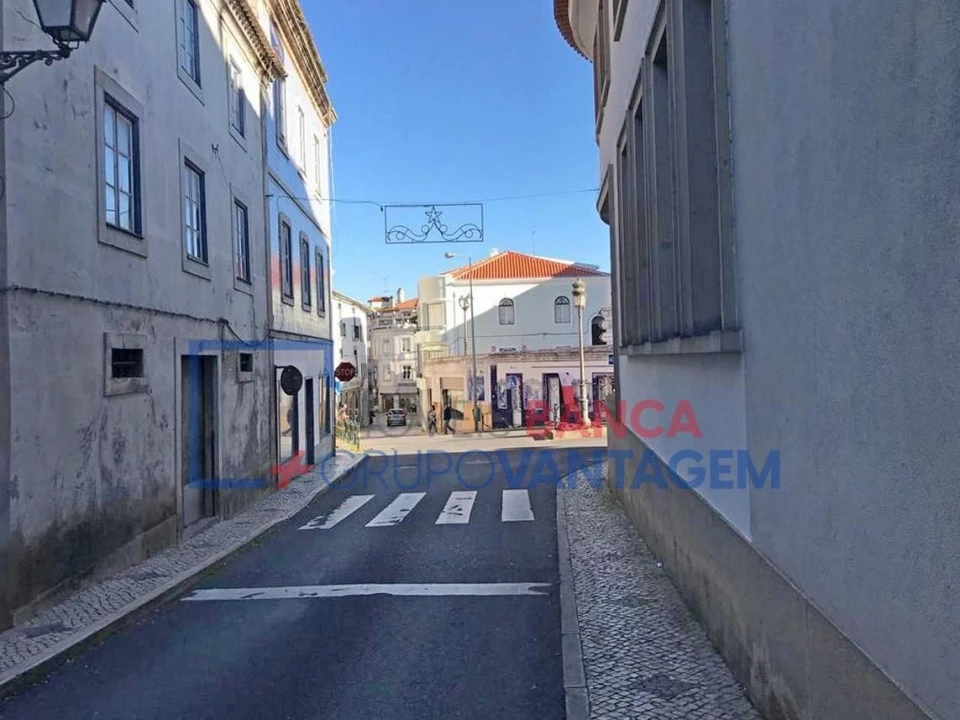 Loja para Venda em Torres Novas (Santa Maria, Salvador e Santiago) Foto 16