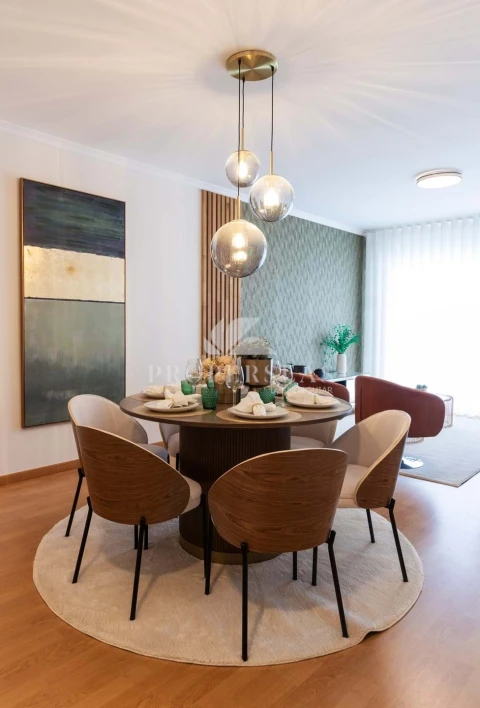 Apartamento T2 para Venda em Caniço
