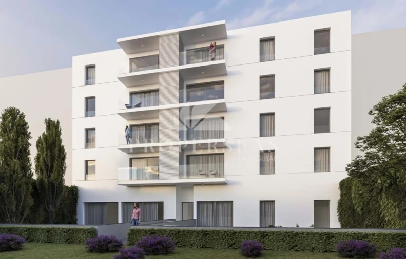 Apartamento T2 para Venda em Funchal (Se)
