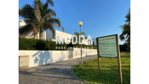Terreno para Venda em Nogueira do Cravo e Pindelo