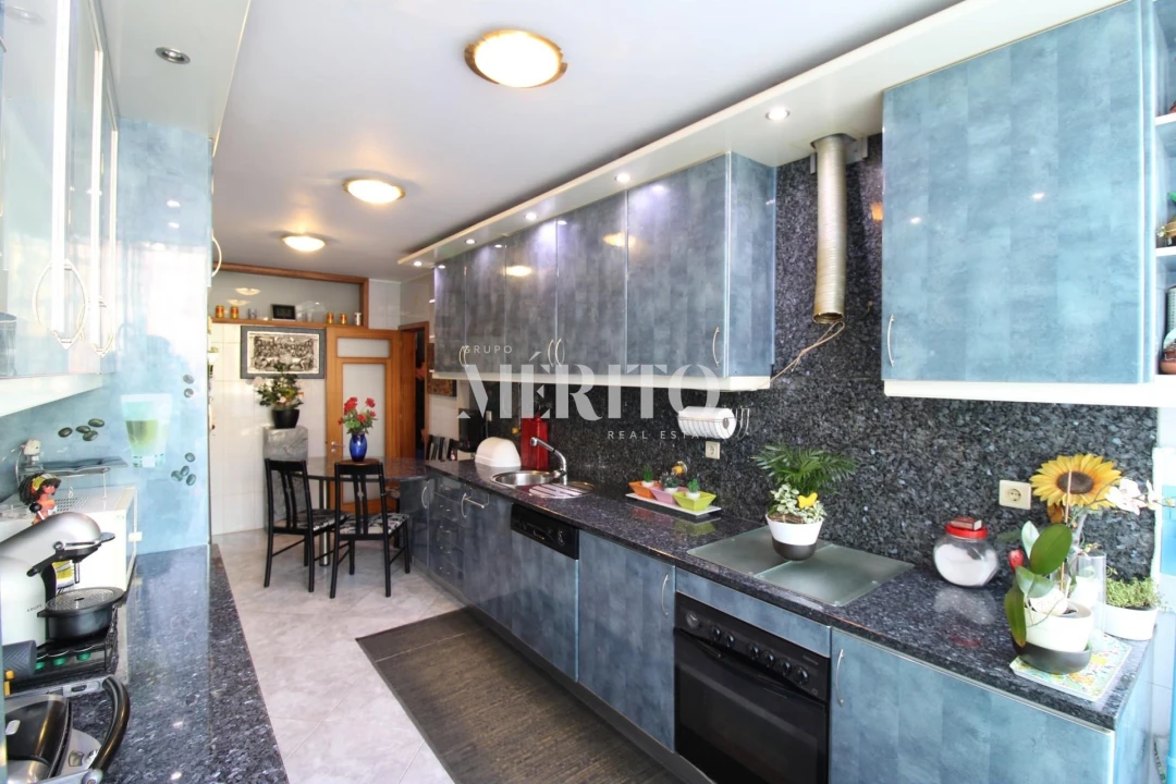 Moradia T4 para Venda em Póvoa de Varzim, Beiriz e Argivai Foto 2