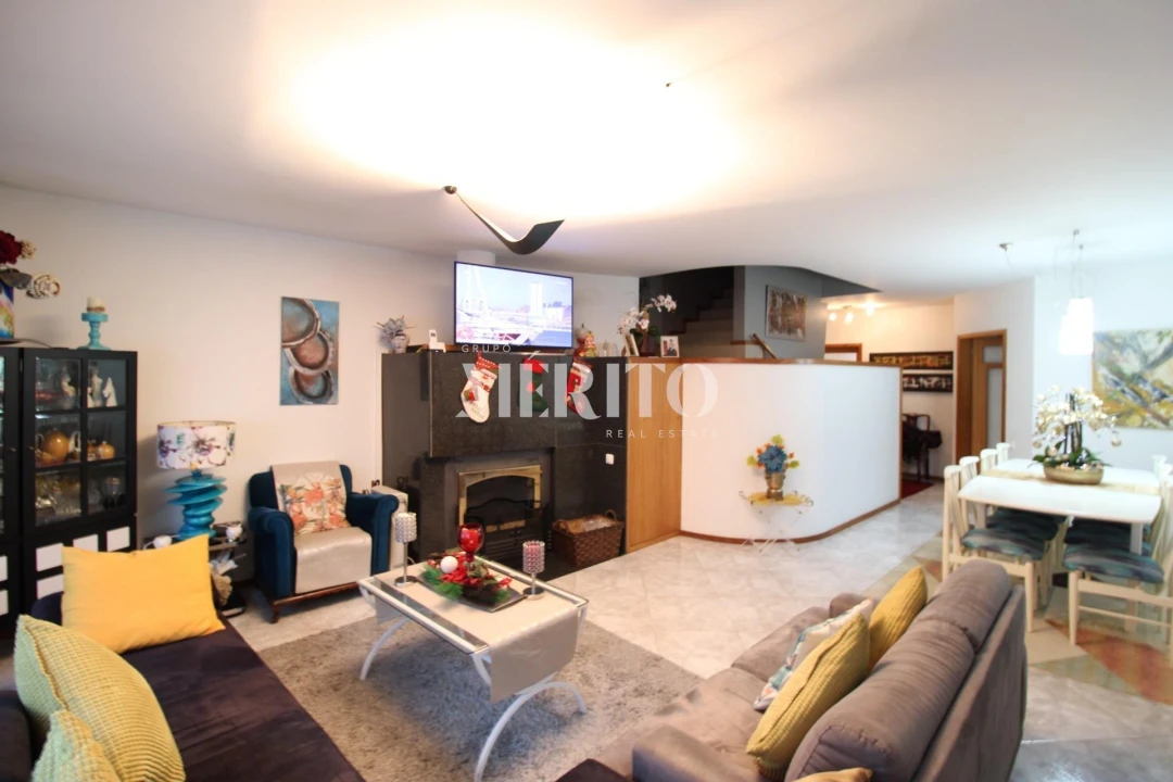 Moradia T4 para Venda em Póvoa de Varzim, Beiriz e Argivai Foto 19