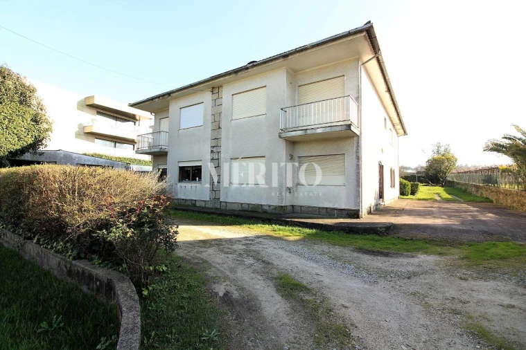 Moradia T3 para Venda em Barcelinhos