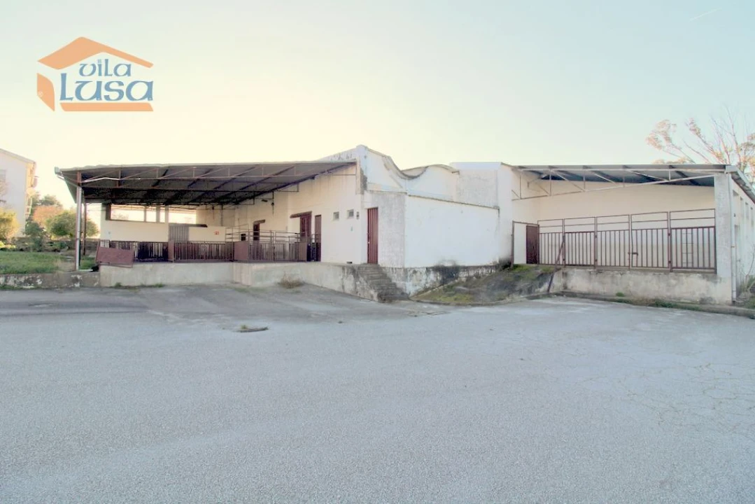 Armazém para Venda em Oliveira do Hospital e São Paio de Gramaços Foto 5