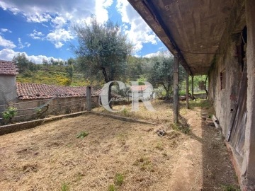 Moradia T2 para Venda em Figueiró dos Vinhos e Bairradas