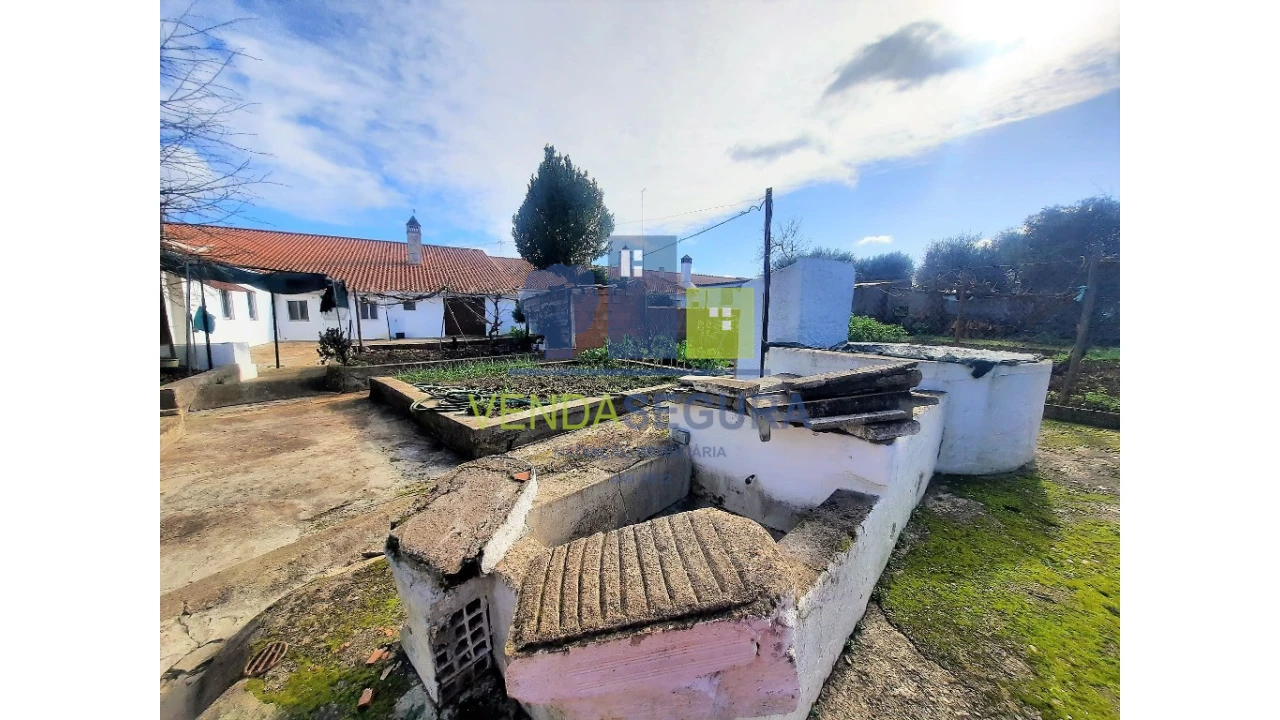 Moradia T5 para Venda em Safara e Santo Aleixo da Restauração Foto 20