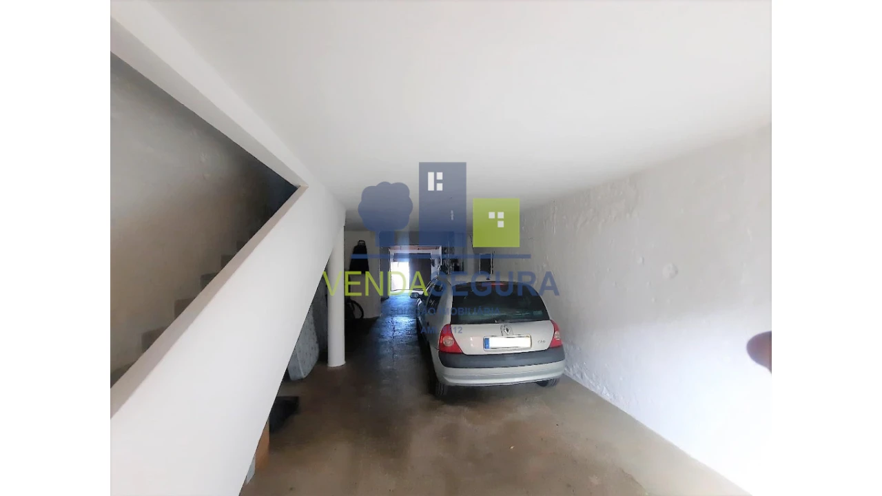 Moradia T5 para Venda em Safara e Santo Aleixo da Restauração Foto 8