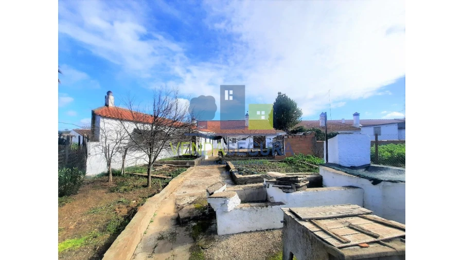 Moradia T5 para Venda em Safara e Santo Aleixo da Restauração Foto 19